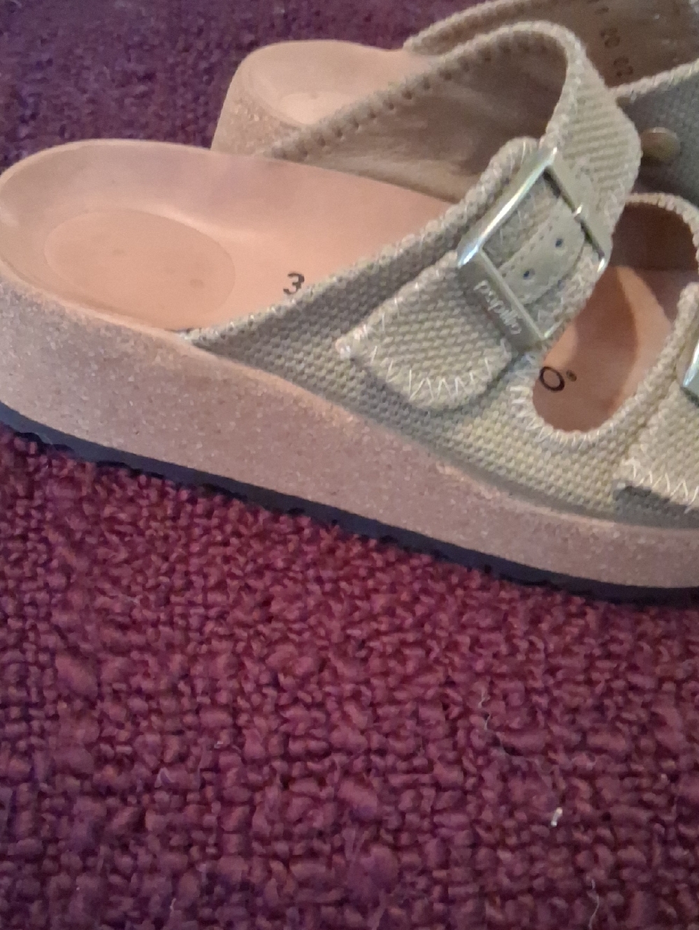NWOT Papillio Olive Green Adjustable Buckle Sandals, Leather Footbed, Size 36. - Picture 8 of 8